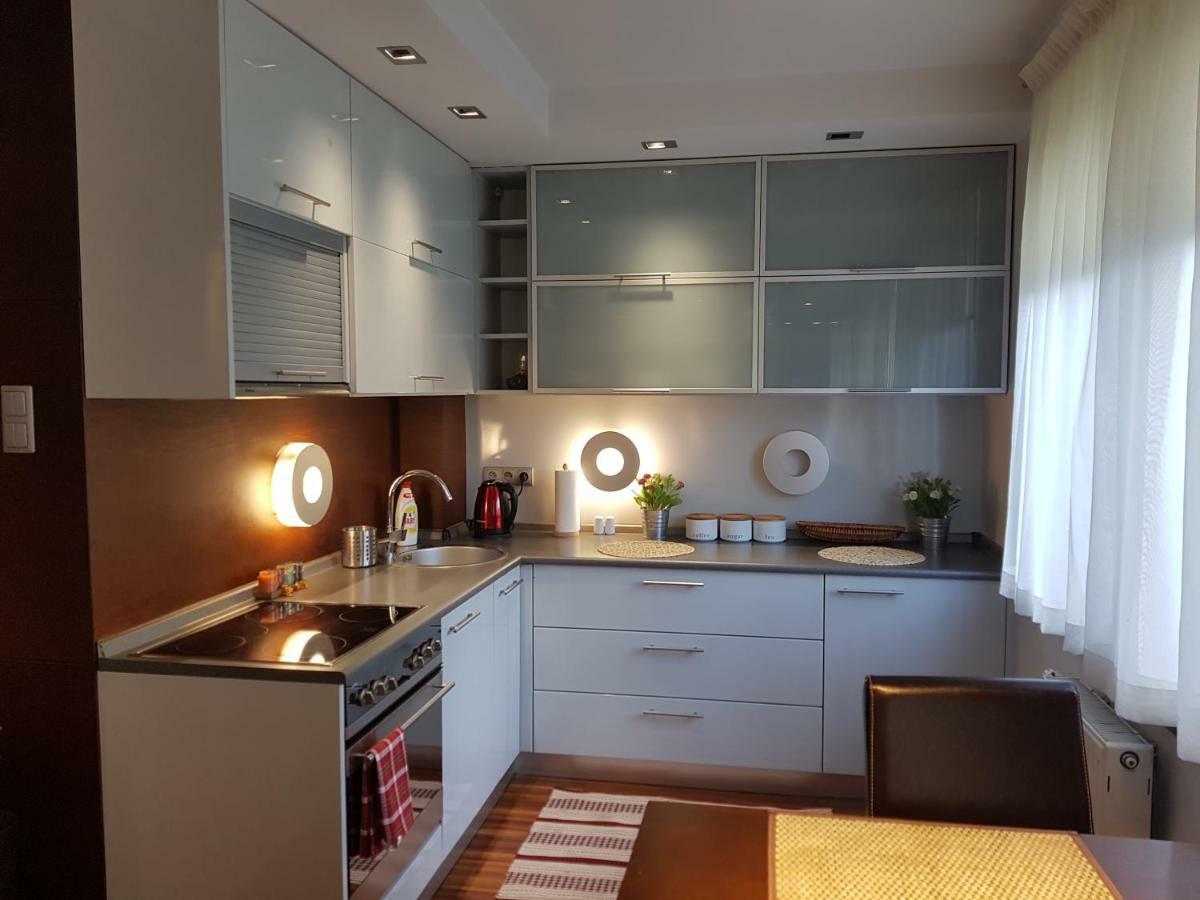 Pod Jasna Gora - Apartament 3 Częstochowa Exteriör bild