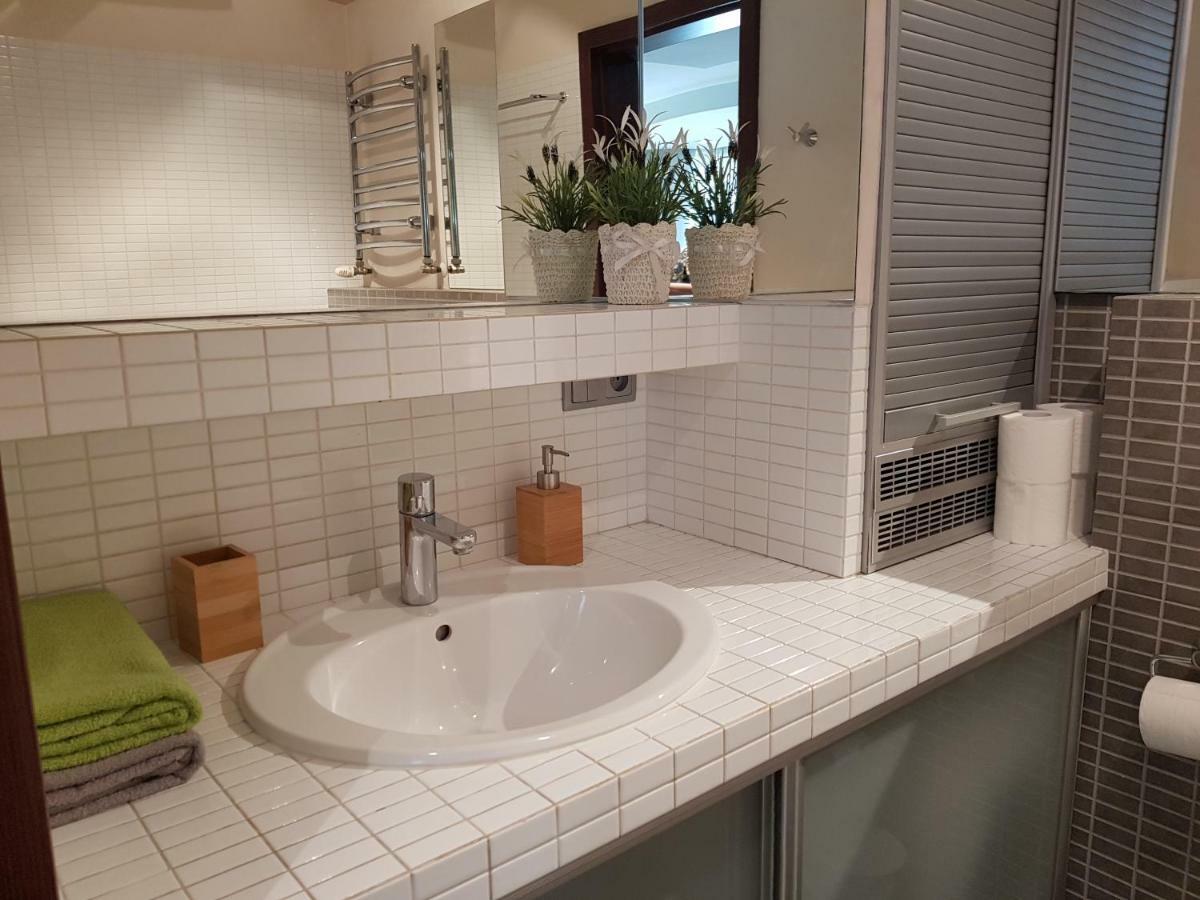 Pod Jasna Gora - Apartament 3 Częstochowa Exteriör bild