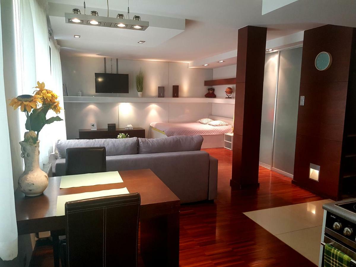 Pod Jasna Gora - Apartament 3 Częstochowa Exteriör bild