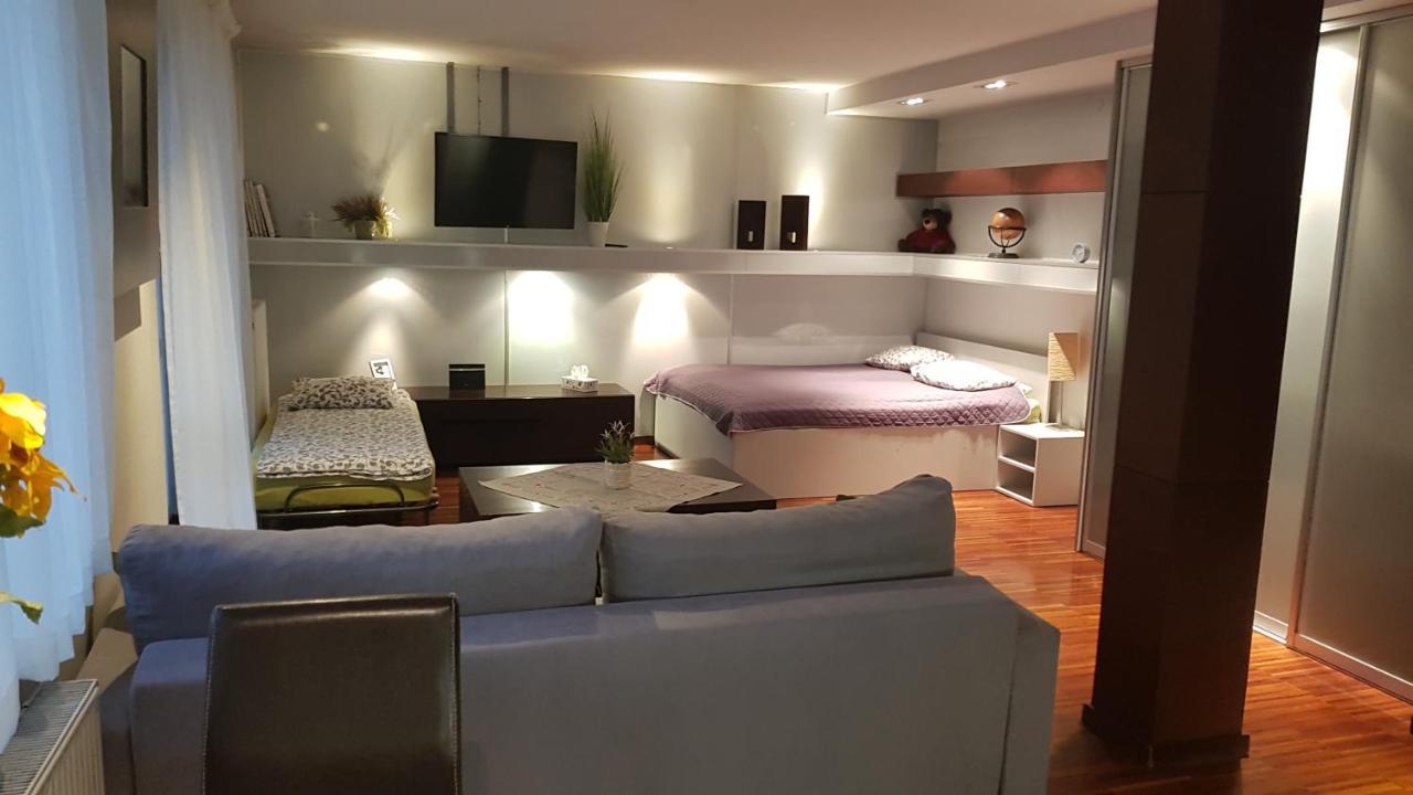 Pod Jasna Gora - Apartament 3 Częstochowa Exteriör bild